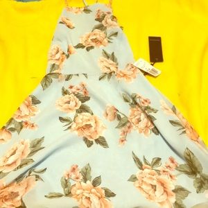 Forever 21 dress size small